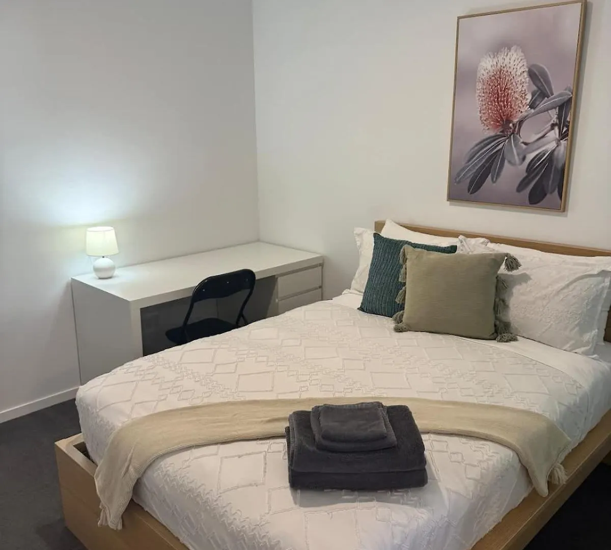 2Br-1Br-1Car- Cbd Pool Central 캔버라 오스트레일리아